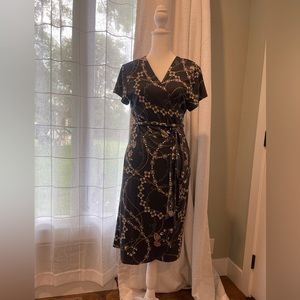 Loft Wrap Dress -Flaunt or make curves